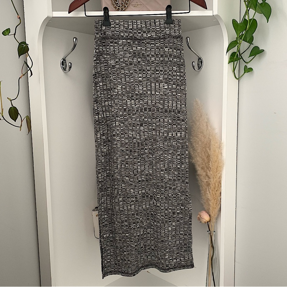 Aritzia Wilfred Free Midi Slit Skirt XS